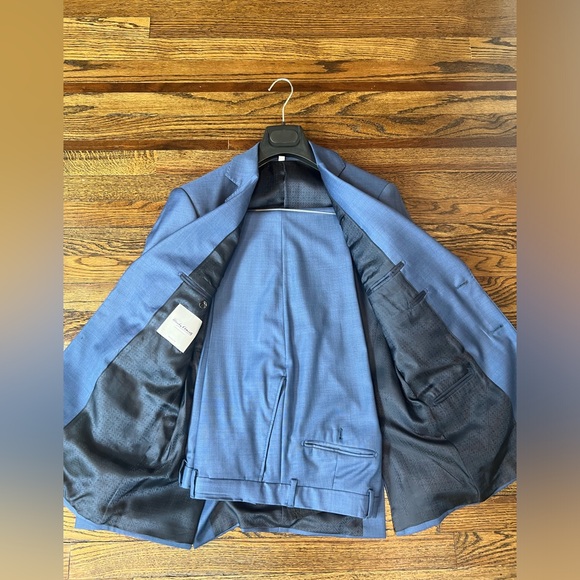 Men’s Hardy Amies Blue Suit (Size 38R) - Picture 4 of 4